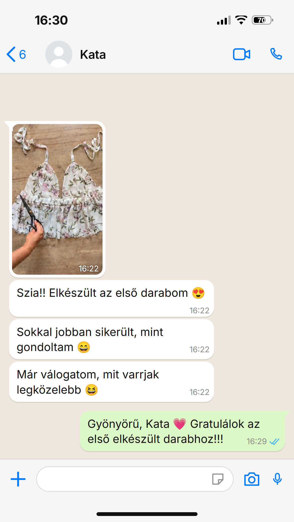 Vásárlói üzenetváltás képernyőképe